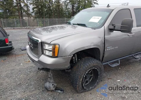 2008 GMC Sierra 2500Hd Slt z USA, uszkodzony, nr VIN 1GTHK23618F105695